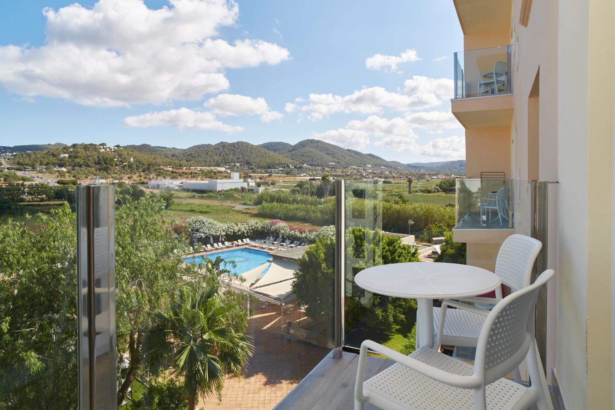 Invisa Hotel Es Pla - Adults Only San Antonio  Luaran gambar