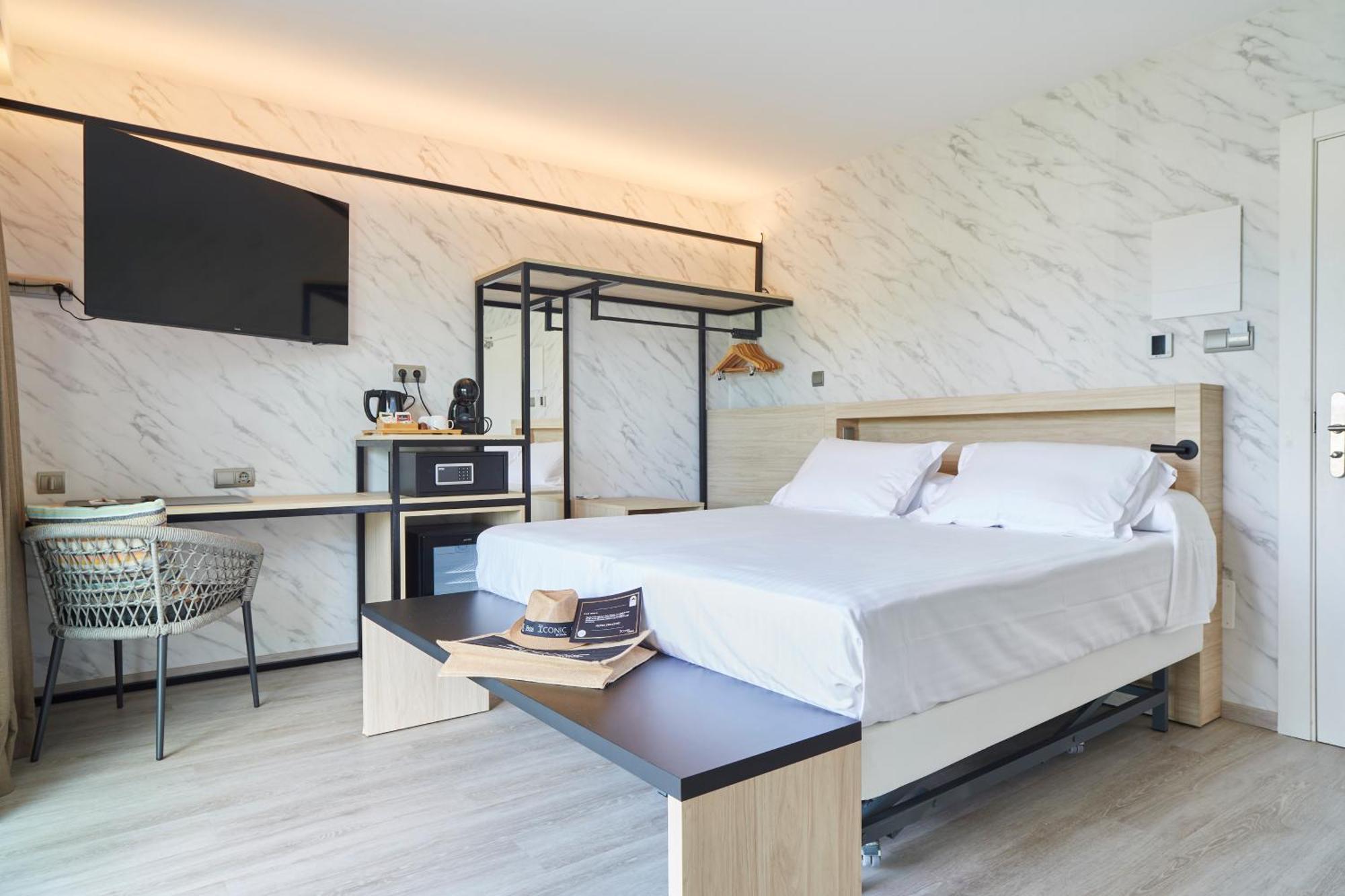 Invisa Hotel Es Pla - Adults Only San Antonio  Luaran gambar