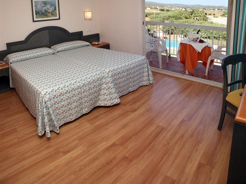 Invisa Hotel Es Pla - Adults Only San Antonio  Luaran gambar